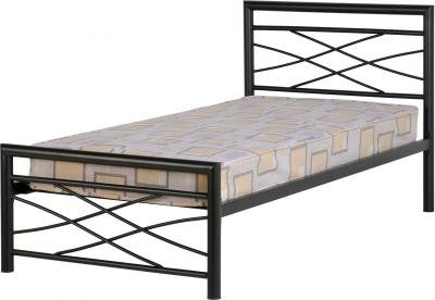 Kelly 3' Bed in Black.