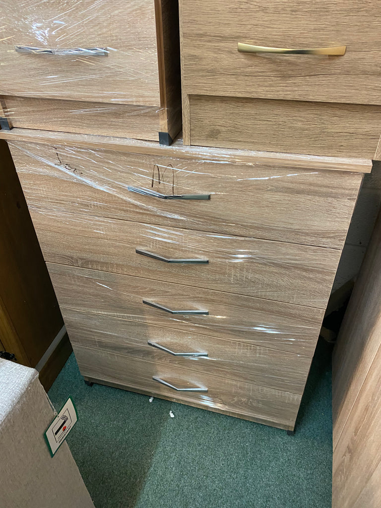 UK Furniture 5 Drawer Chest in Oak Effect Veneer