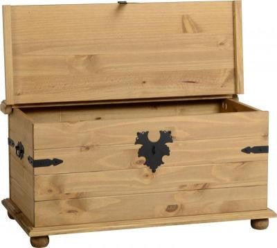 Corona Single Storage Chest in Distressed Waxed Pine