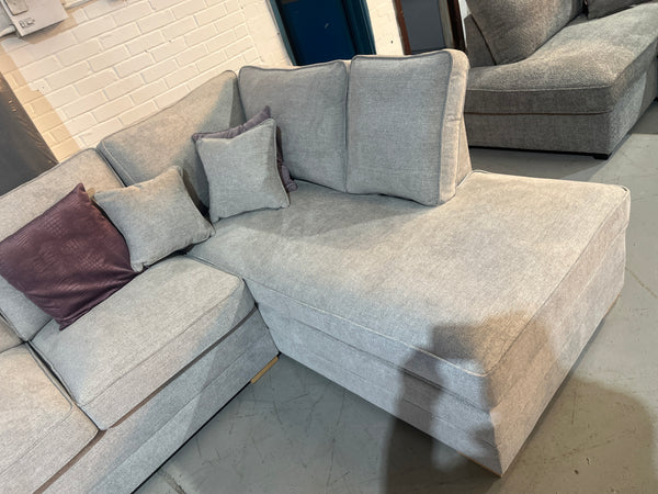 Chilli Chaise