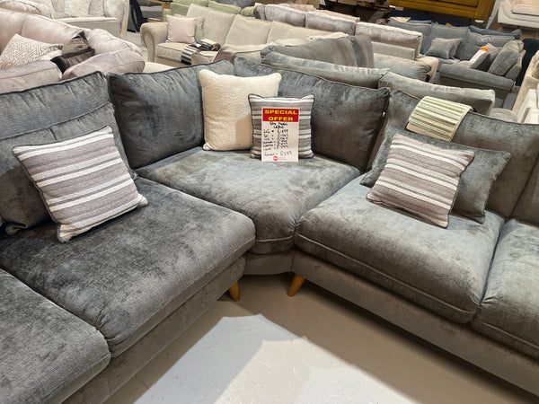 Petra large corner sofa in Padua Graphite